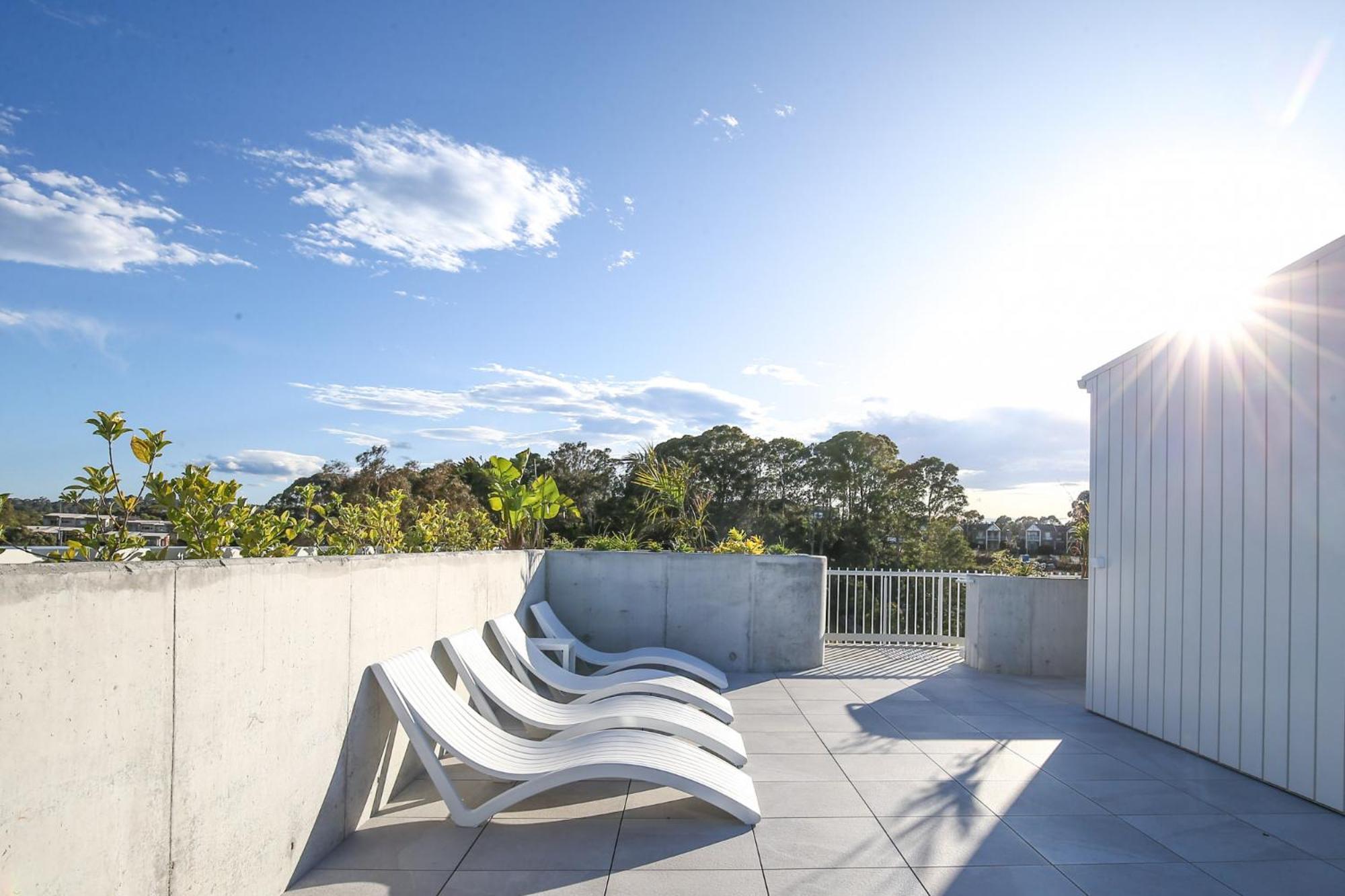 Lavish Coastal 2-bed With Stunning Ocean Views